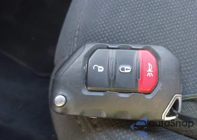 1C4HJXDN3LW279850: 44218290