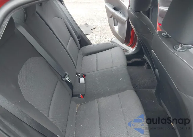 3KPF24AD3PE583131: 44218352