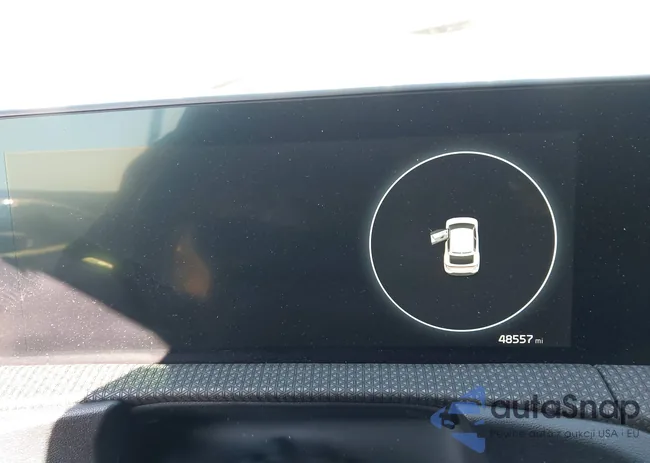 KNDC3DLC8N5031055: 44219357