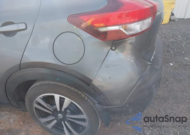 3N1CP5CU1KL559411: 44219366