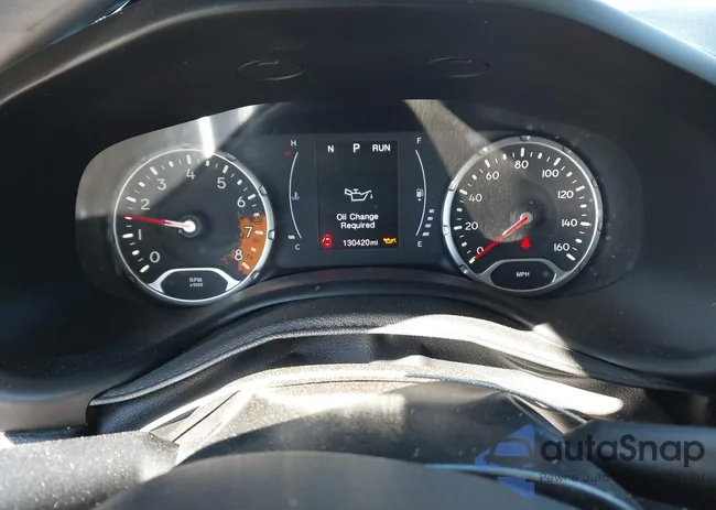 ZACCJABB8JPJ17400: 44219411