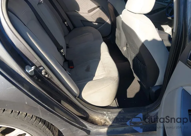 KNAGM4A76B5128512: 44219461