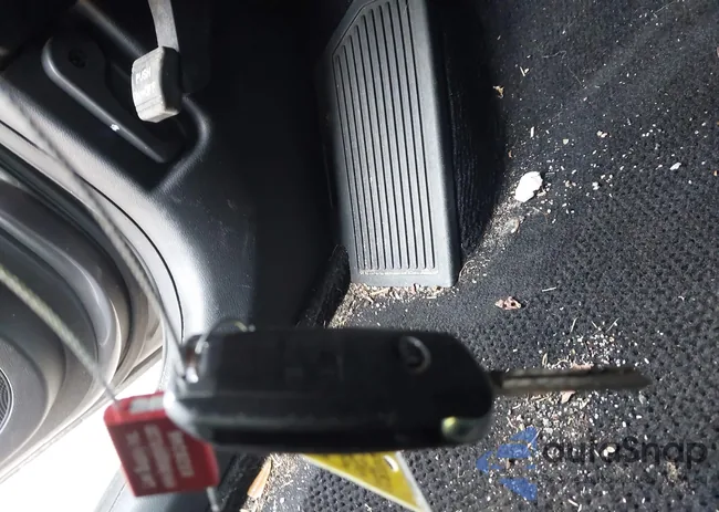 KNDPMCAC8H7039449: 44219462