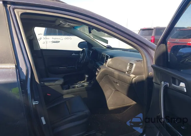 KNDPN3AC1J7330006: 44219465