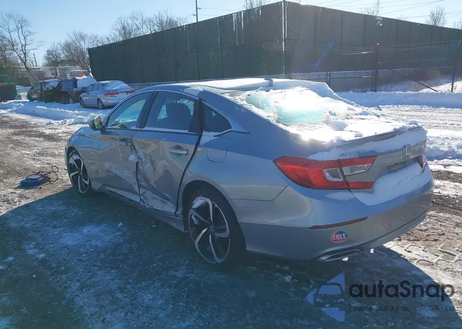 1HGCV1F3XKA165672: 44219531