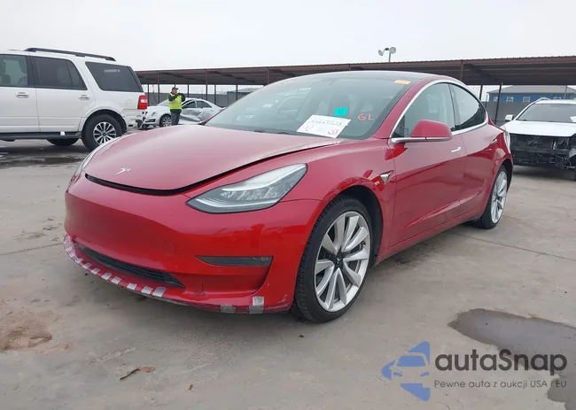 5YJ3E1EB3KF389784: 44219535