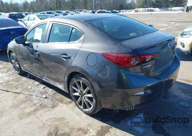 3MZBN1V34JM164706: 44219601