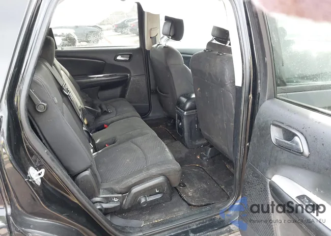 3C4PDCAB0KT758611: 44219678