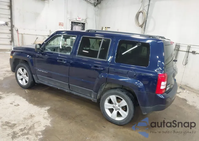 1C4NJRFB2HD179856: 44219707