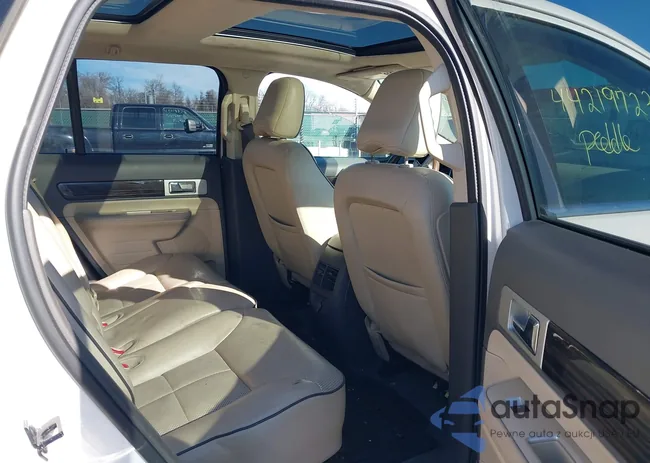 2LMDJ8JC3ABJ17626: 44219723