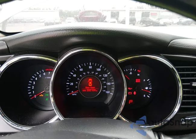 KNAGN4A79B5073065: 44219727