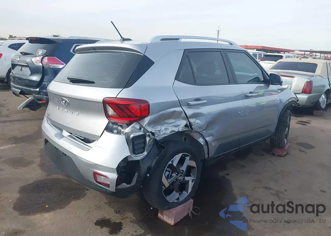 KMHRC8A35TU438494: 44219760