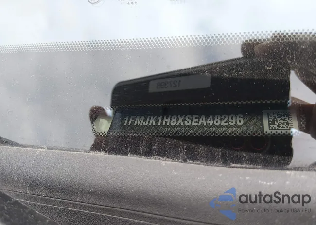 1FMJK1H8XSEA48296: 44219794