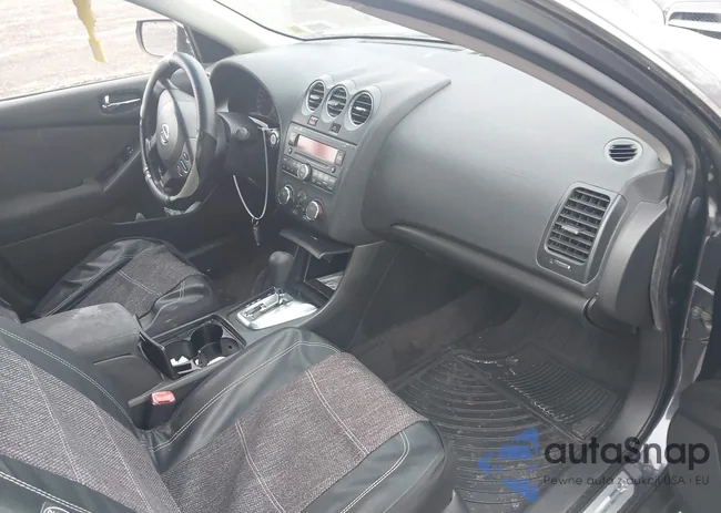 1N4AL2AP2AN403538: 44219808