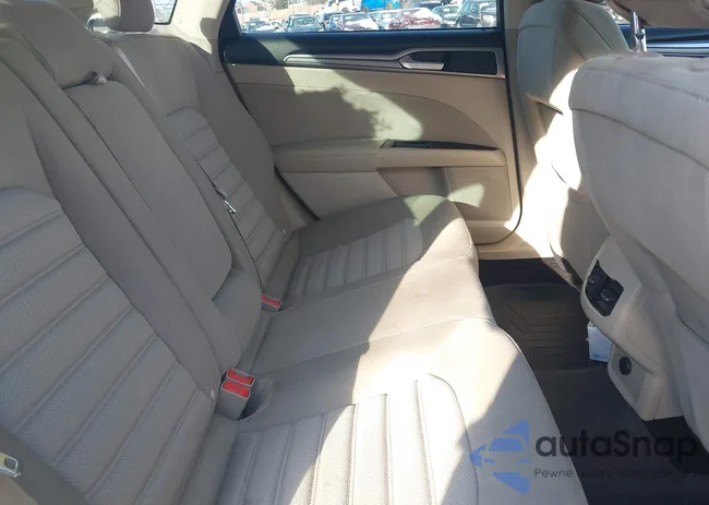 3FA6P0HD8HR264212: 44219846