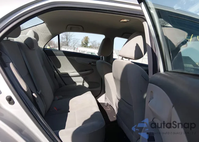 2T1BU4EEXDC960415: 44219903