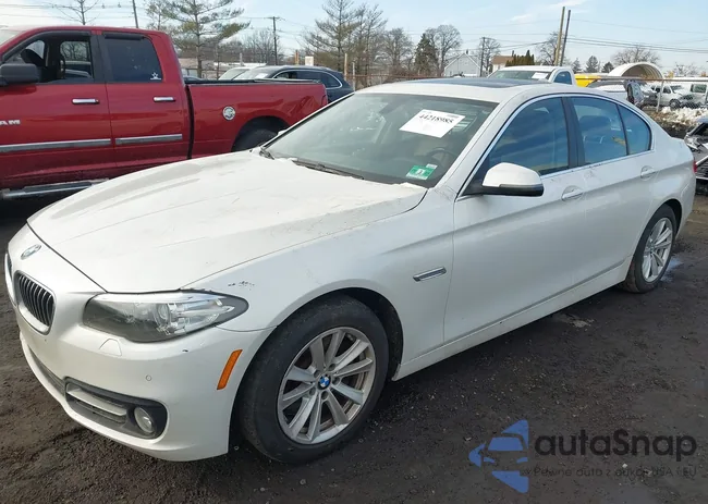 WBA5A7C5XGG149064: 44218985