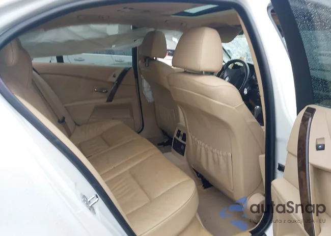 WBANE73577CM49205: 44219083