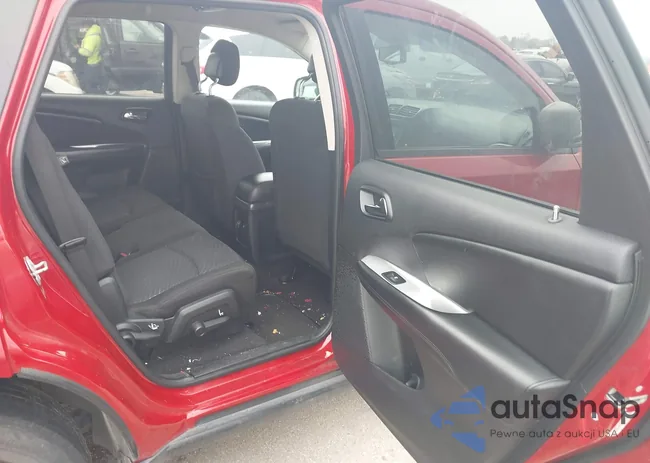 3C4PDCAB5HT604758: 44219090