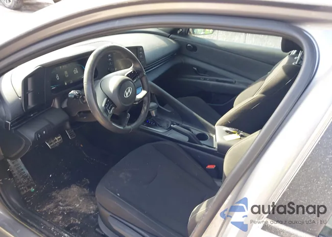 KMHLM4DGXSU997922: 44219210