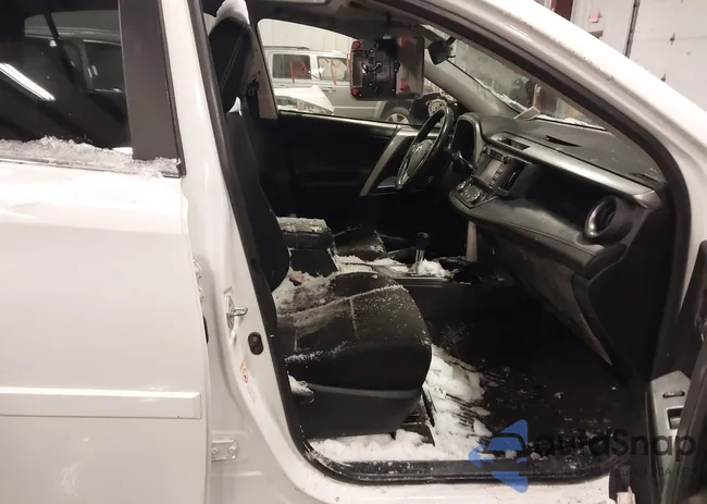 JTMRJREV5JD186982: 44219261