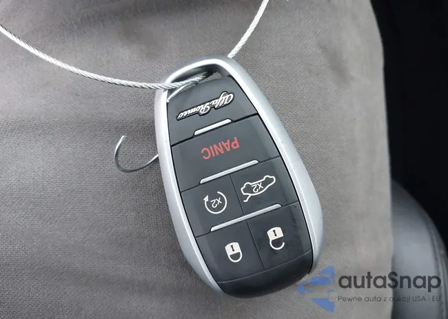 ZARFAEAV8J7572933: 44219262