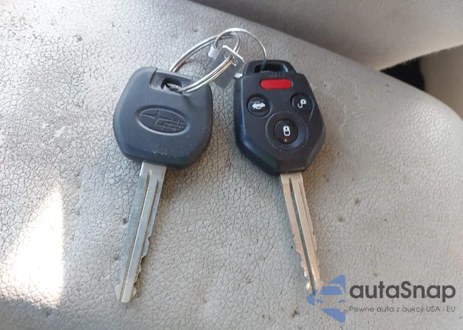 JF1GPAT63FH265107: 44219320