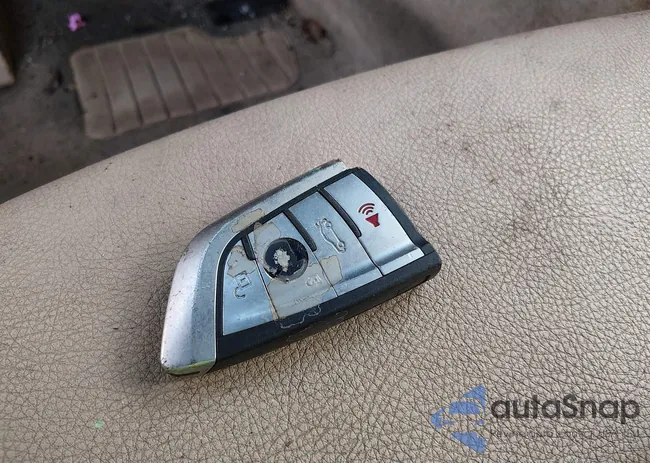 WBA3A5C50FF606271: 44220372