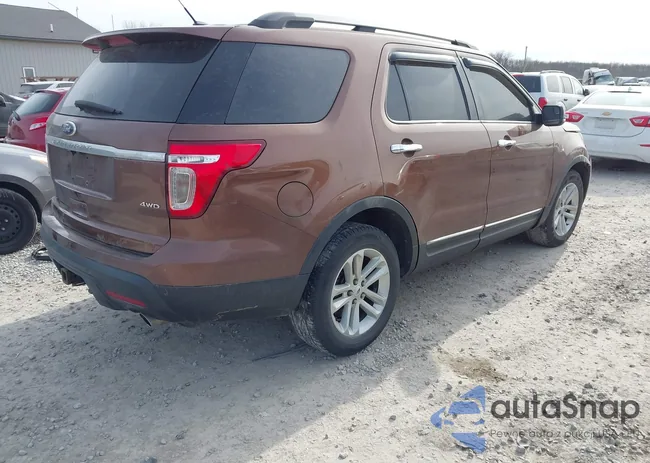 1FMHK8D82CGA99990: 44220378