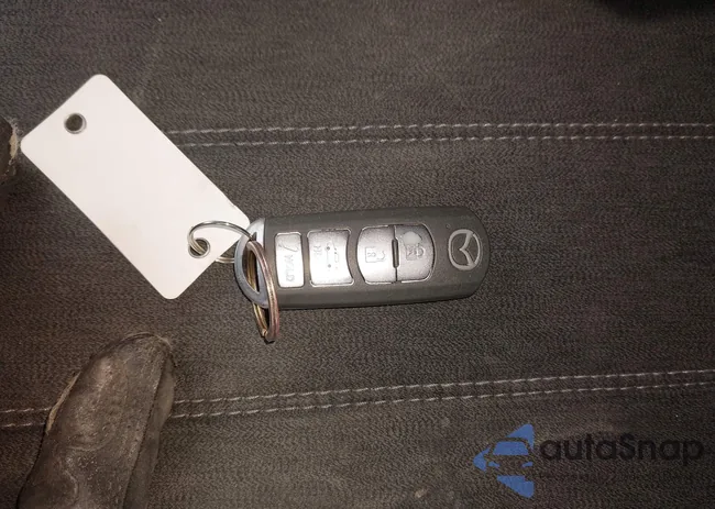 JM1GL1UM6J1321416: 44220407