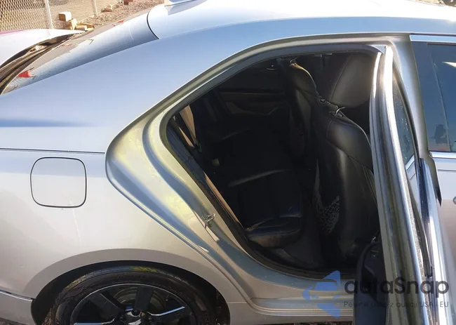 1G6AA5RX0J0124191: 44220424