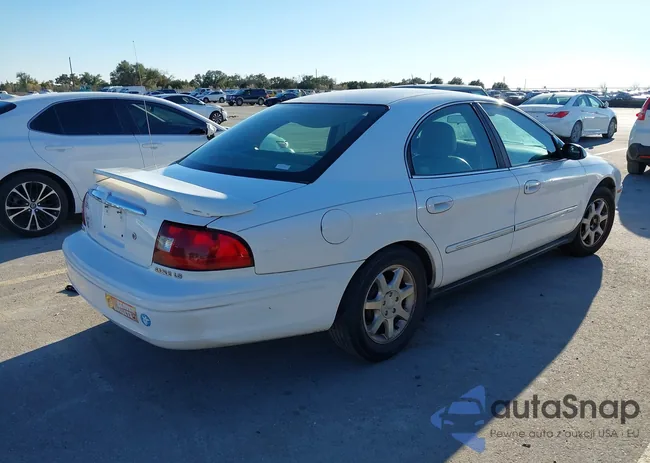 1MEFM53U41A624680: 44220451