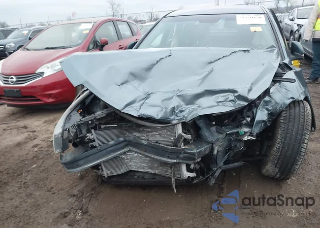 1G1PE5SC5C7275601: 44220470