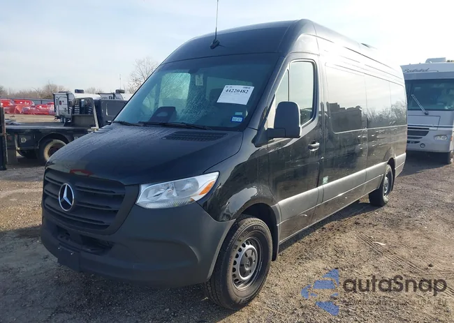 W1Z4KGHY0ST216678: 44220482