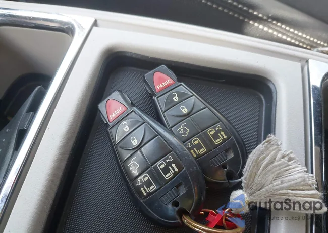 2C4RC1BG7ER455259: 44220491