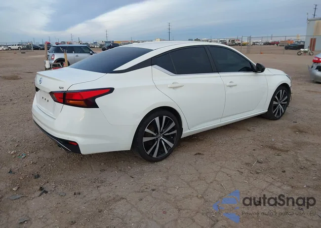 1N4BL4CV0LC171807: 44220501