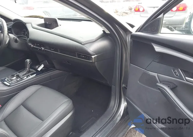 3MVDMBBM2RM637823: 44220507