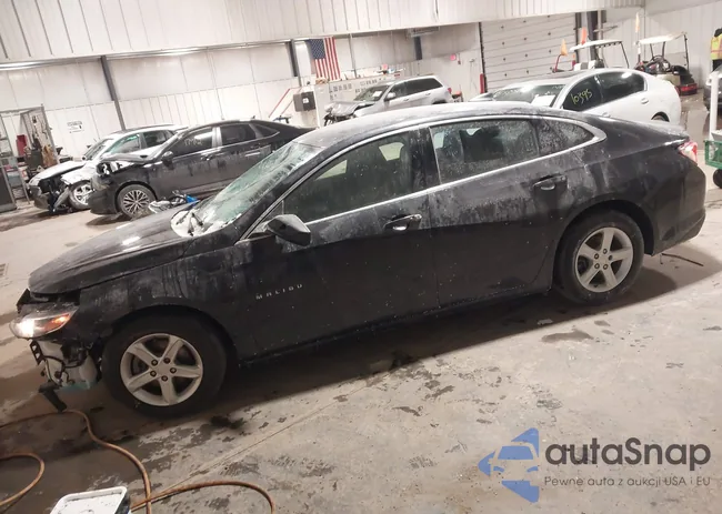 1G1ZB5STXNF213878: 44220582