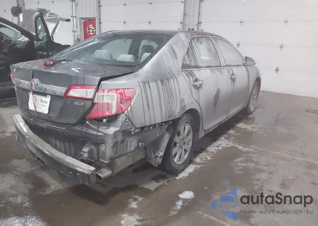 4T4BF1FK9CR272728: 44220589