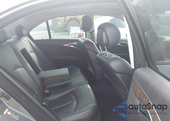 WDBUF56X17B023656: 44220603