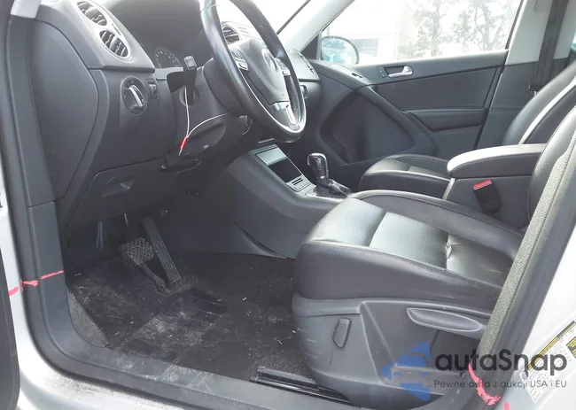 WVGBV7AX5BW536999: 44220633