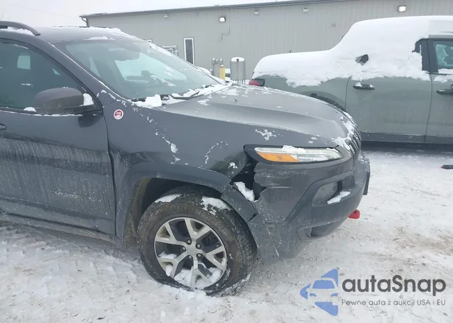 1C4PJMBS2GW110010: 44220664