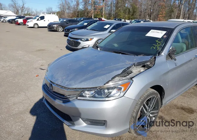 1HGCR2F37EA213322: 44220676