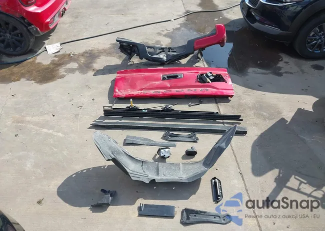 3TYAX5GN3MT032401: 44220738