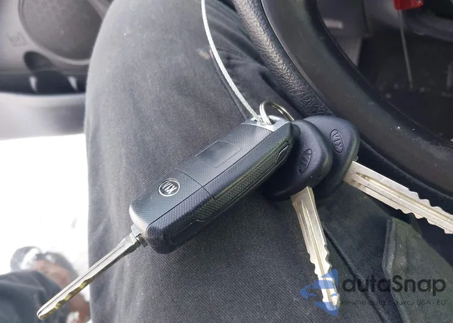 KNAFX4A60G5534089: 44220754