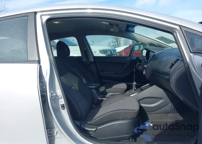 KNAFX4A60G5534089: 44220754