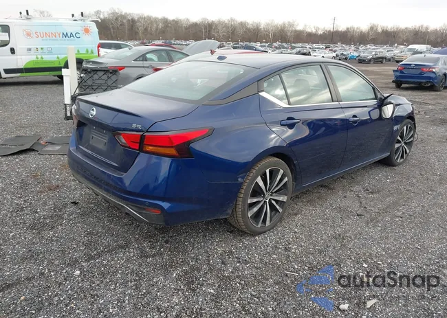 1N4BL4CV1NN382456: 44220763