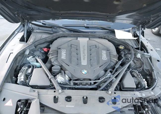 WBAYA8C53ED825338: 44220775