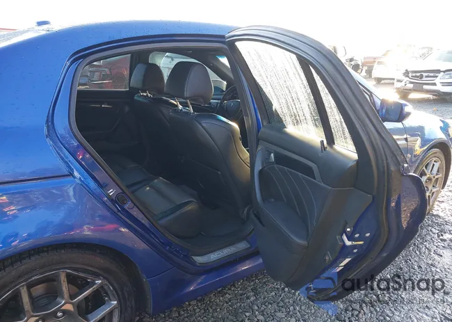 19UUA76547A009168: 44220791