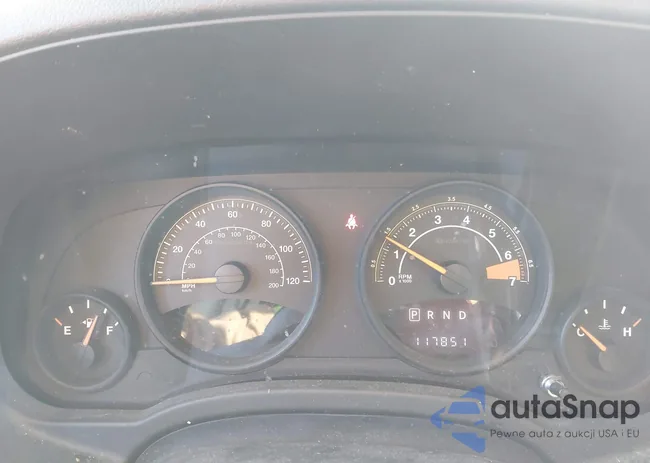 1C4NJRFB8ED762170: 44220793